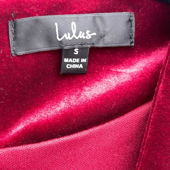 LuLus Velvet Make it Memorable Wine Red Puff Sleeve Bodycon Mini Dress Small - Picture 3 of 7